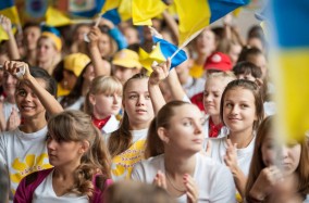 День молодежи вместе с лучшими украинскими диджеями в галерее "Лавра".