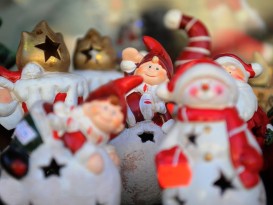 Окунитесь в настоящую новогоднюю сказку, которая будет ждать вас в аутлет-городке «Мануфактура».